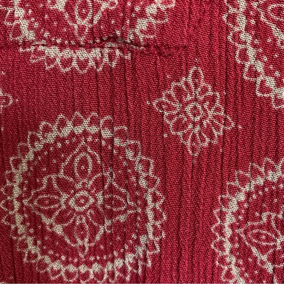 BRANDY MELVILLE BOHO PAISLEY CROP TOP - Picture 6 of 6